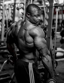 How to build a huge back