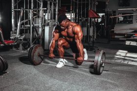 Deadlifts to build muscle